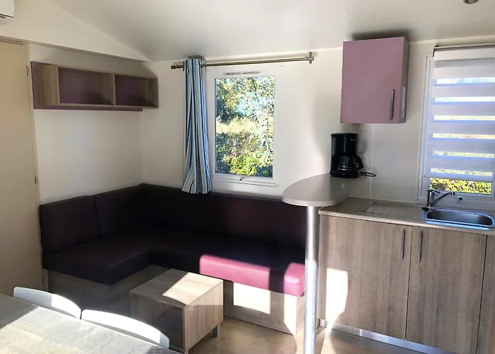 Camping A Torra Ξενοδοχείο *