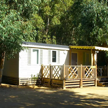 Camping A Torra מלון *