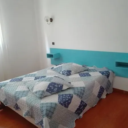 Ideal Camping Stagnolo Galeria (Corsica)