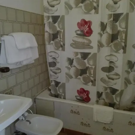 Hotel Ideal Camping Stagnolo Galeria (Corsica)