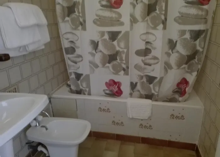 Hotel Ideal Stagnolo